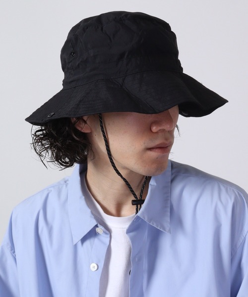 FUNALIVE（ファンアライブ）の「あご紐付き撥水ポケッタブルバケットハット　レインハット（ハット・メンズ・ネイビー/ベージュ/チャコールグレー/カーキ/ブラック・F）」の2枚目の写真