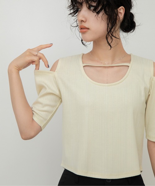 VACANCY(ヴァカンシー)の「チョーカーネックリブトップス(Tシャツ/カットソー・レディース・アイボリー/ブラック/ダークグレー・FREE)」の8枚目の写真