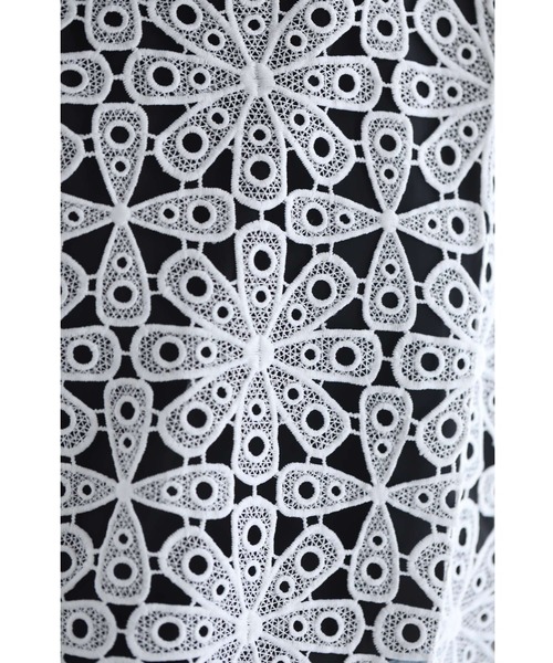 アシンメトリーな裾の万華鏡レースカットソートップス（Tシャツ/カットソー）｜CAWAII（カワイイ）