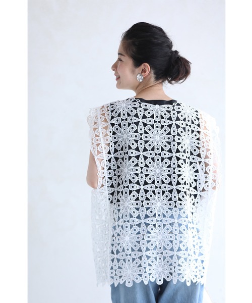 アシンメトリーな裾の万華鏡レースカットソートップス（Tシャツ/カットソー）｜CAWAII（カワイイ）