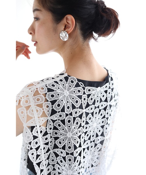 アシンメトリーな裾の万華鏡レースカットソートップス（Tシャツ/カットソー）｜CAWAII（カワイイ）