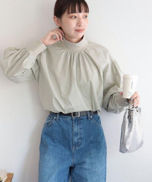 fredy emue(フレディエミュ)の「リブスタンド衿ブラウス(シャツ/ブラウス・レディース・ブラック/ベージュ/オフホワイト・38)」の14枚目の写真
