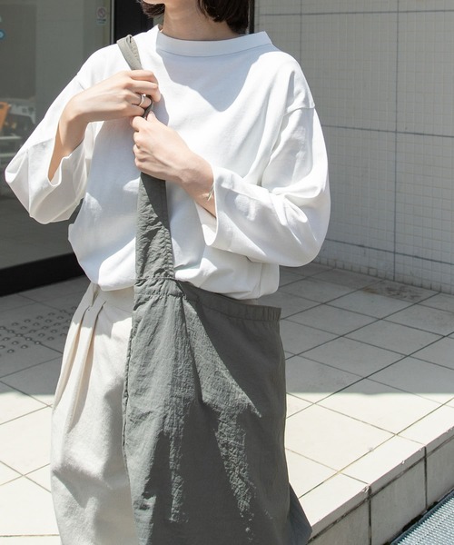 FORK&SPOON（フォークアンドスプーン）の「FORK&SPOON　ボトルネック8分袖Tシャツ（Tシャツ/カットソー・レディース・ブラック/オフホワイト/ホワイト系その他・1）」の10枚目の写真