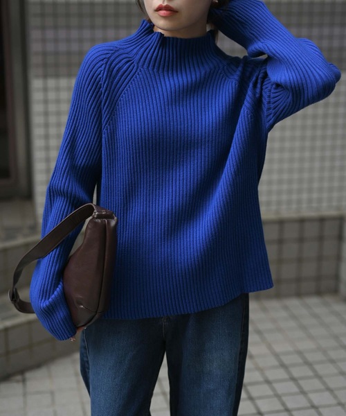 バックスリットデザインリブニット