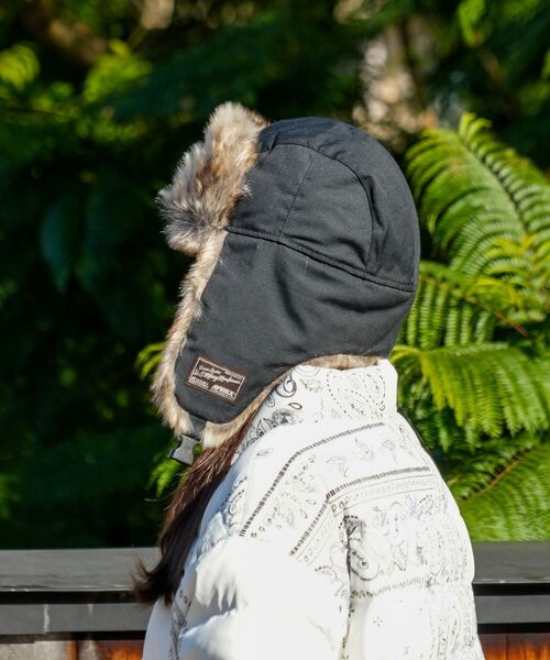 AVIREX(アヴィレックス)の「【AVIREX/アヴィレックス】フライトボアキャップ フェイクファー(キャップ・メンズ・カーキ/ブラック・FREE)」の11枚目の写真