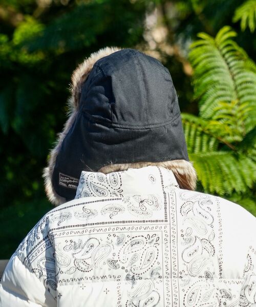 AVIREX(アヴィレックス)の「【AVIREX/アヴィレックス】フライトボアキャップ フェイクファー(キャップ・メンズ・カーキ/ブラック・FREE)」の12枚目の写真