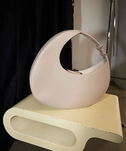 JOSE MOON(ジョゼムーン)の「MOON BAG (SMOOTH)/ムーンバッグ(スムース)(ハンドバッグ・レディース・ホワイト/その他・FREE)」の1枚目の写真