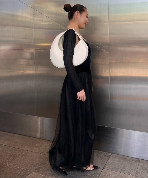 JOSE MOON（ジョゼムーン）の「MOON BAG (SMOOTH)/ムーンバッグ(スムース)（ハンドバッグ・レディース・ホワイト・FREE）」の8枚目の写真