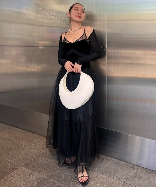 JOSE MOON（ジョゼムーン）の「MOON BAG (SMOOTH)/ムーンバッグ(スムース)（ハンドバッグ・レディース・ホワイト・FREE）」の7枚目の写真