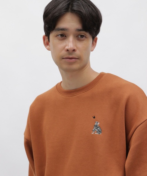 LAKOLE（ラコレ）の「イヌネコ刺繍プルオーバー / 980290（スウェット・メンズ・オレンジ/ライトグレー/グリーン/ホワイト・LARGE/MEDIUM/X-LARGE）」の6枚目の写真