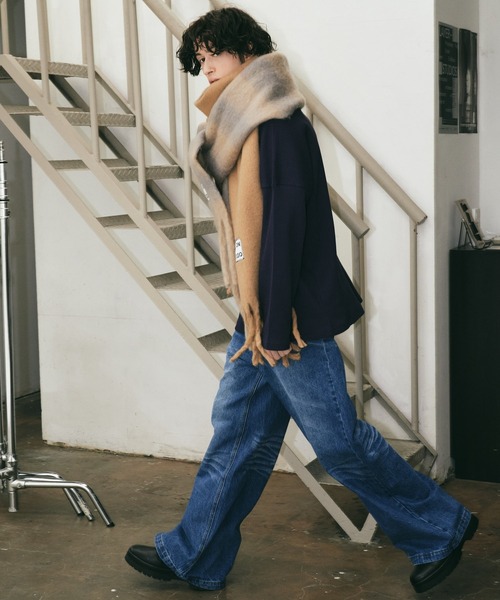 REON STUDIO（レオンスタジオ）の「韓国ブランド RE:ON STUDIO レオンスタジオ FRINGE STRIPE MUFFLER ボーダー ボリュームマフラー フリンジマフラー マフラー 防寒グッズ 韓国ファッション（マフラー・メンズ・パープル/ベージュ/ブラック/アイボリー・ONE SIZE）」の12枚目の写真