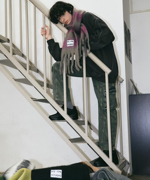 REON STUDIO（レオンスタジオ）の「韓国ブランド RE:ON STUDIO レオンスタジオ FRINGE STRIPE MUFFLER ボーダー ボリュームマフラー フリンジマフラー マフラー 防寒グッズ 韓国ファッション（マフラー・メンズ・パープル/ベージュ/ブラック/アイボリー・ONE SIZE）」の19枚目の写真