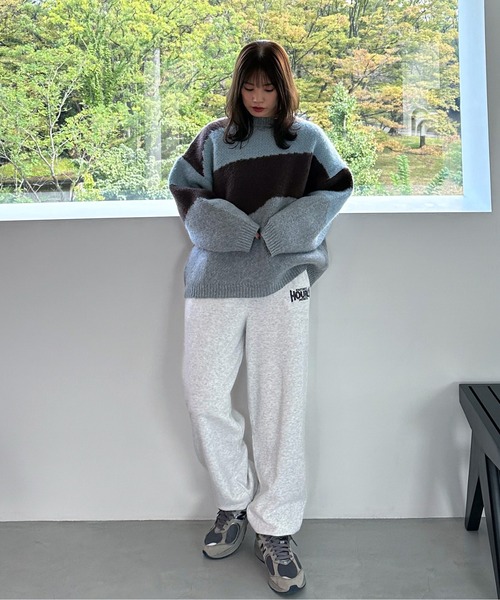 feepur(フェピュール)の「【ハンドウォッシャブル】インターシャ配色ビッグニット(ニット/セーター・レディース・ベージュ/ネイビー/グレー・MEDIUM)」の6枚目の写真