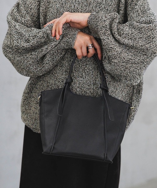 LEPSIM(レプシィム)の「フェイクレザームスビショルダーバッグ 960961(ショルダーバッグ・レディース・ブラック/カーキ/ベージュ系その他・ONE SIZE)」の2枚目の写真