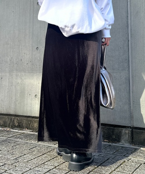 un dix cors（アンディコール）の「ベロアバイヤスロングスカート（スカート・レディース・チャコールグレー/グレー・FREE）」の18枚目の写真