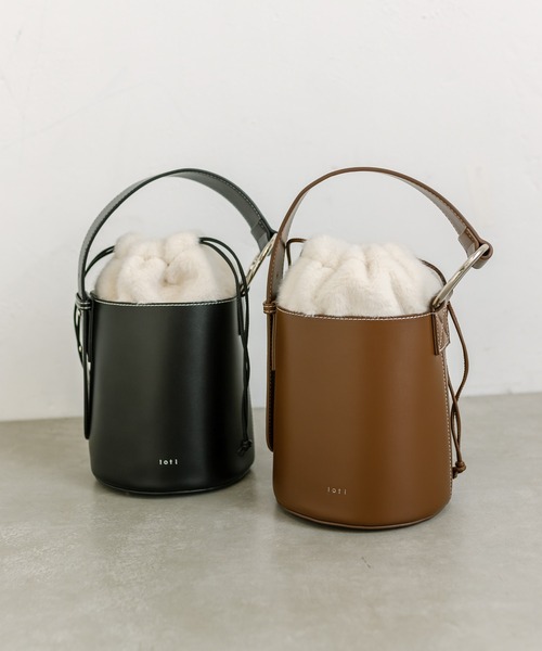 loti（ロティ）の「loti ファー巾着バケツBAG（ハンドバッグ・レディース・ブラウン/ブラック・ONE SIZE）」の8枚目の写真