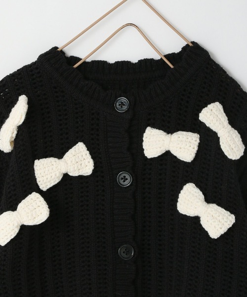 LOWRYS FARM（ローリーズファーム）の「リボンモチーフカーディガン　983904（カーディガン/ボレロ・キッズ・ピンク/ブラック/ホワイト・130cm/120cm/150cm/140cm/110cm）」の5枚目の写真