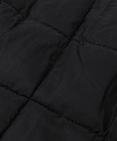 NIKE(ナイキ)の「【NIKE / ナイキ】スポーツウェア クラシック ウィメンズ Therma-FIT ベスト(ダウンベスト・レディース・ブラック・L/M/S)」の5枚目の写真