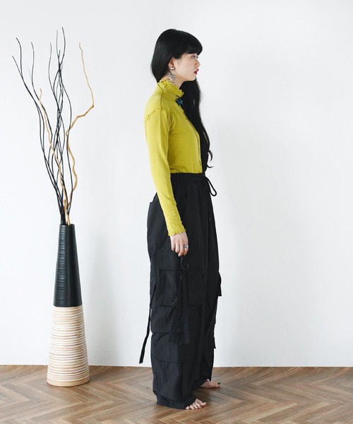 Aphlotus(アプロタス)の「ナイロンワッシャー テクノパンツ【セレクトアイテム】(カーゴパンツ・メンズ・ブラック/オフホワイト・LARGE/X-LARGE)」の11枚目の写真