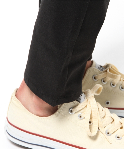 WHO'S WHO gallery（フーズフーギャラリー）の「【SKINS】02AWスキニーパンツ（その他パンツ・メンズ・ブラック・X-SMALL/SMALL/MEDIUM/LARGE）」の9枚目の写真