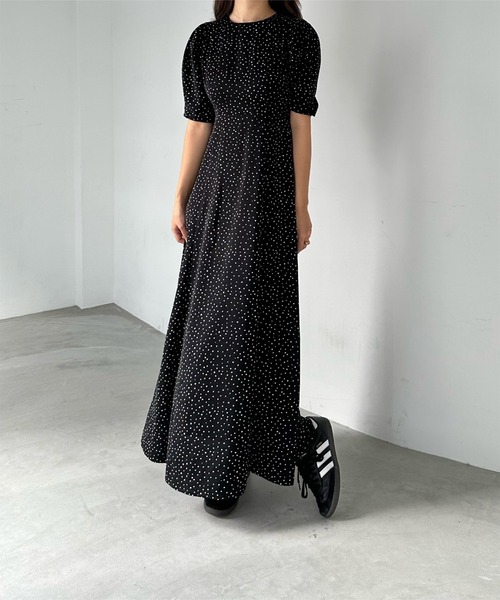 titivate（ティティベイト）の「クルーネックフレアワンピース（ワンピース・レディース・ブラック系その他/ブラック系その他2・M/PS(XS－S)/L/TM）」の3枚目の写真