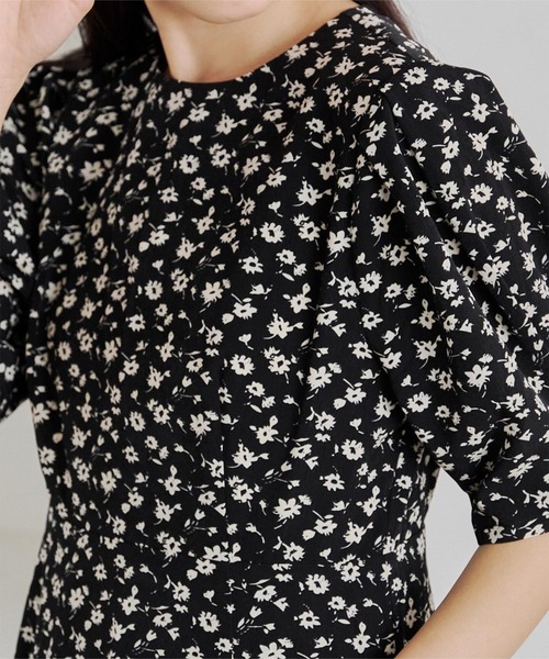 titivate（ティティベイト）の「クルーネックフレアワンピース（ワンピース・レディース・ブラック系その他/ブラック系その他2・M/PS(XS－S)/L/TM）」の8枚目の写真