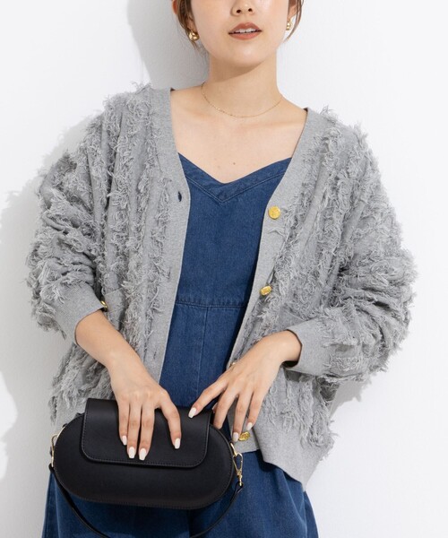 Rie Miller（リエミラー）の「《手洗い可能》カットジャガードVネックカーディガン（カーディガン/ボレロ・レディース・ネイビー/ホワイト/ライトブルー/ブラック/ライトグレー・38）」の4枚目の写真