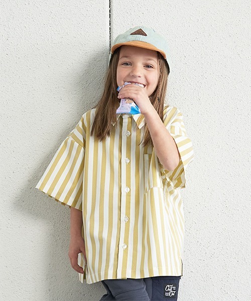 b・ROOM(ビールーム)の「ビッグシルエットアソート半袖シャツ(シャツ/ブラウス・キッズ・ターコイズブルー/サックスブルー/ライトブルー/ブラック/モスグリーン/ベージュ/マスタード/ネイビー/ラベンダー/チャコール・100cm/110cm/120cm/130cm/140cm/150cm)」の10枚目の写真