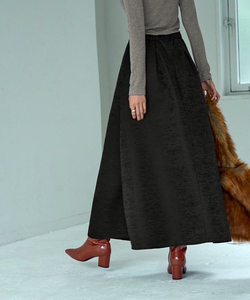 STYLE DELI(スタイルデリ)の「【LUXE】微光沢ジャガードマキシ丈タックスカート/95cm(スカート・レディース・グレー/ブラック/イエロー・M/S)」の15枚目の写真