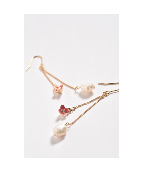 tone（トーン）の「【Astyle】淡水パール×ベロニカチェーンステンレスピアス(MA)（ピアス（両耳用）・レディース・ゴールド・FREE）」の2枚目の写真