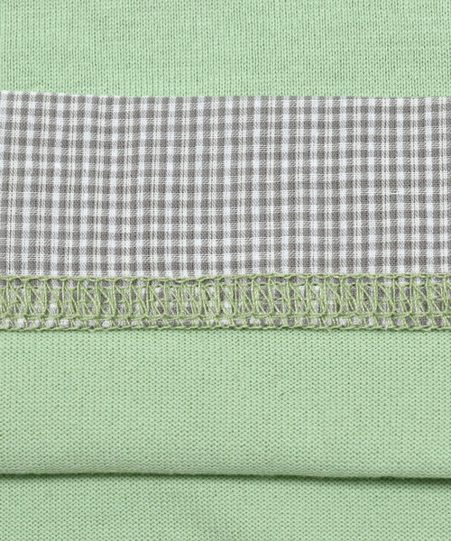 BeBe（ベベ）の「【お揃い】ギンガムチェックポケット配色天竺Tシャツ(90~150cm)（Tシャツ/カットソー・キッズ・グリーン/ネイビー・130cm/120cm/110cm/140cm/100cm/150cm/90cm）」の5枚目の写真