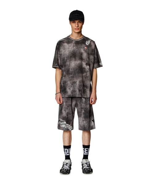 DIESEL(ディーゼル)の「メンズ Tシャツ T-WASH-N2(Tシャツ/カットソー・メンズ・ブラック・SMALL/MEDIUM/LARGE/X-LARGE/XX-LARGE/X-SMALL/XXX-LARGE)」の6枚目の写真