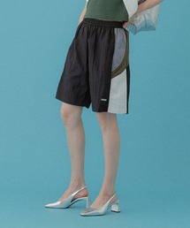 トラックハーフパンツ