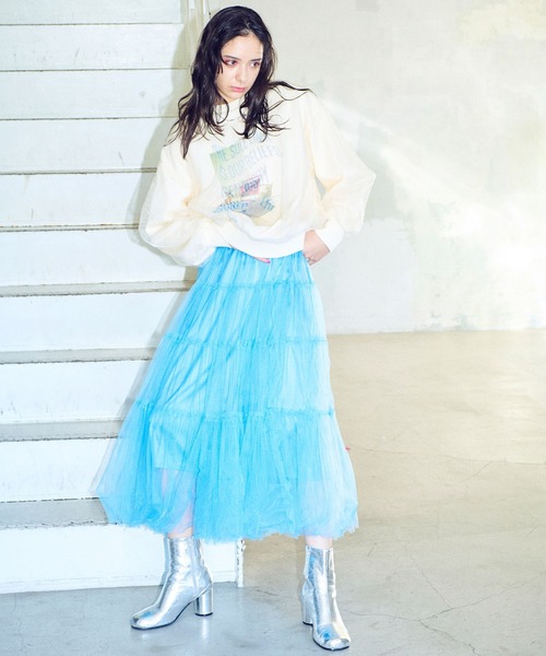 ELLEgirl（エルガール）の「チュールレイヤードスウェットプルオーバー【ELLEgirl/エル ガール】（スウェット・レディース・アイボリー/ライトグレー・FREE）」の16枚目の写真