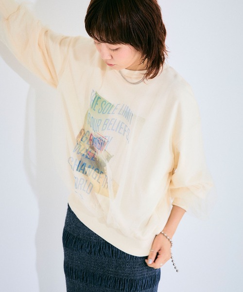 ELLEgirl（エルガール）の「チュールレイヤードスウェットプルオーバー【ELLEgirl/エル ガール】（スウェット・レディース・アイボリー/ライトグレー・FREE）」の7枚目の写真