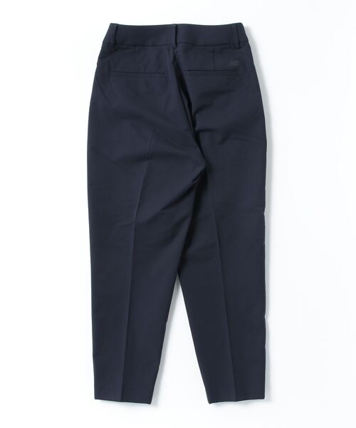 NEW BALANCE(ニューバランス)の「MET24 Tuck Slim Tapered Pants(スラックス・レディース・ネイビー/ベージュ・LARGE/MEDIUM/SMALL)」の9枚目の写真