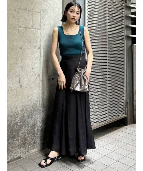 MURUA（ムルーア）の「カットワークトングサンダル（サンダル・レディース・ホワイト/ブラック・24.5/23.5）」の12枚目の写真