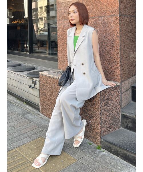 MURUA（ムルーア）の「カットワークトングサンダル（サンダル・レディース・ホワイト/ブラック・24.5/23.5）」の15枚目の写真