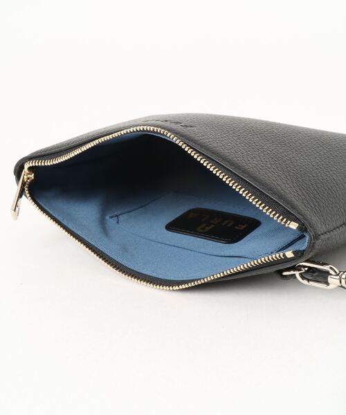 FURLA（フルラ）の「FURLA OPPORTUNITY S POUCH（クラッチバッグ・レディース・ブラック・ONE SIZE）」の4枚目の写真