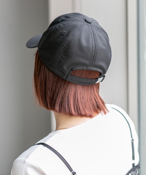 14+（イチヨンプラス）の「深めUVケアキャップ（キャップ・レディース・ホワイト/ブラック/ブラウン・MEDIUM）」の6枚目の写真
