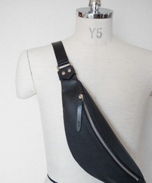 SENTI(センティ)のSHRINK LEATHER FLAT BODY BAG  シュリンクレザーフラットボディバッグ(ボディバッグ/ウエストポーチ)