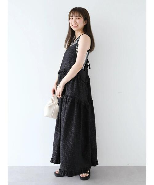 Petit fleur(プチフルール)の「・Petit Fleurフラワージャカードキャミワンピ(ワンピース・レディース・ライトグレー/イエロー/ブルー/ブラック・FREE)」の6枚目の写真