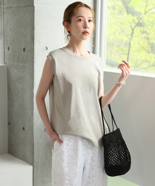 JOURNAL STANDARD（ジャーナルスタンダード）の「《追加3》汗ジミ防止天竺ノースリーブ（Tシャツ/カットソー・レディース・イエロー/ブラック/グレー/ホワイト・FREE）」の20枚目の写真