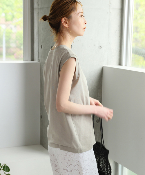 JOURNAL STANDARD（ジャーナルスタンダード）の「《追加3》汗ジミ防止天竺ノースリーブ（Tシャツ/カットソー・レディース・イエロー/ブラック/グレー/ホワイト・FREE）」の21枚目の写真