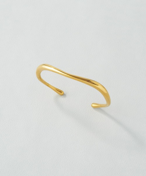 GOLDY（ゴールディ）の「【金属アレルギー軽減】ニュアンス ライン ステンレス バングル（バングル/リストバンド・レディース・ゴールド/シルバー・FREE）」の8枚目の写真