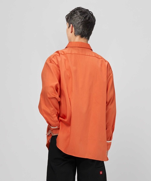 Right-on(ライトオン)の「Dickies(ディッキーズ)ワイドワークシャツ(シャツ/ブラウス・メンズ・ブラック/グリーン/ピンク/オレンジ・L/XL/M)」の6枚目の写真