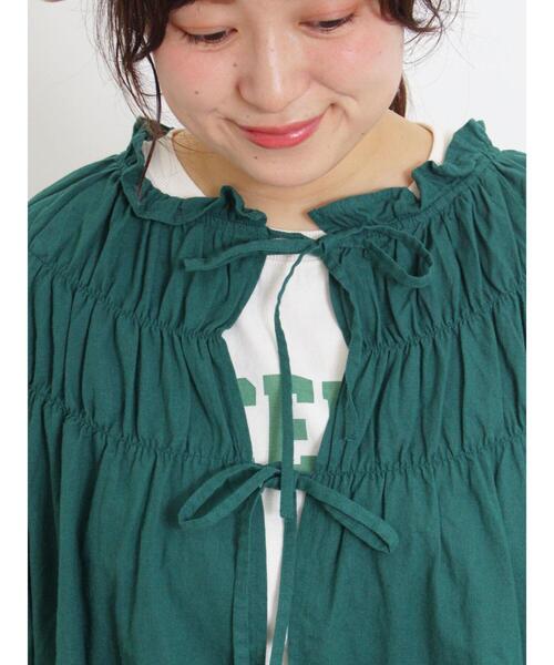 Samansa Mos2（サマンサ モスモス）の「前後2WAYリボンギャザーブラウス（シャツ/ブラウス・レディース・グリーン/オフホワイト/ブラック/チャコールグレー・F）」の7枚目の写真