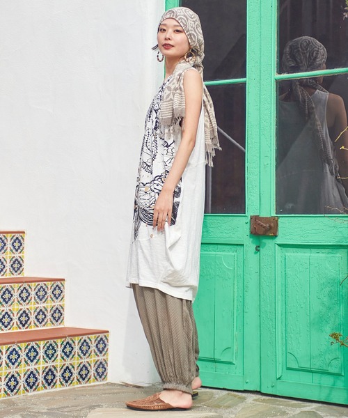 チャイハネ(チャイハネ)の「【チャイハネ】ゴーシャノースリーブワンピース(チュニック・レディース・ブラック/ホワイト/ベージュ・FREE)」の4枚目の写真