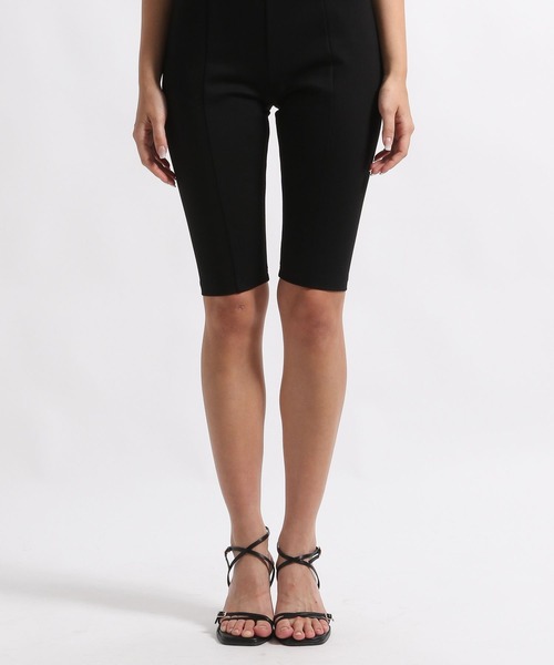 STERNBERG（スタンバーグ）の「フィットスキニーハーフパンツ（その他パンツ・レディース・ブラック・LARGE/MEDIUM）」の16枚目の写真