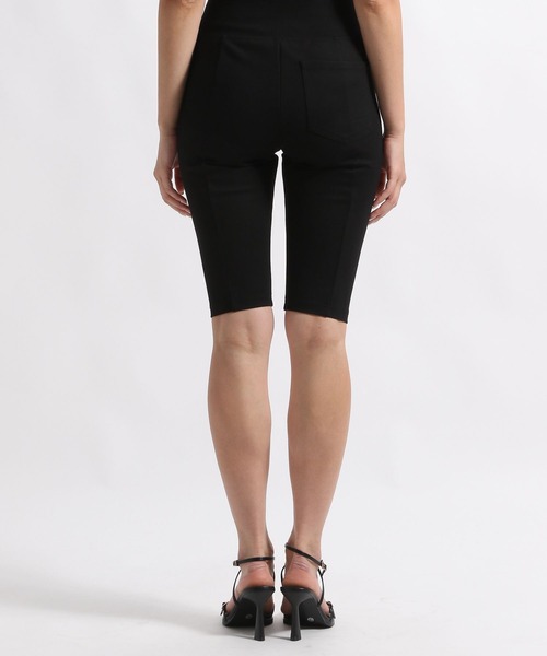 STERNBERG（スタンバーグ）の「フィットスキニーハーフパンツ（その他パンツ・レディース・ブラック・LARGE/MEDIUM）」の18枚目の写真